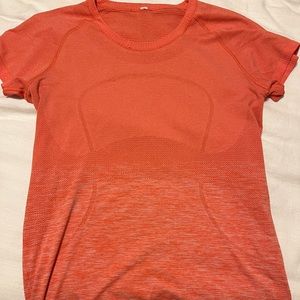 Lululemon Swiftly Tech Short Sleeve
